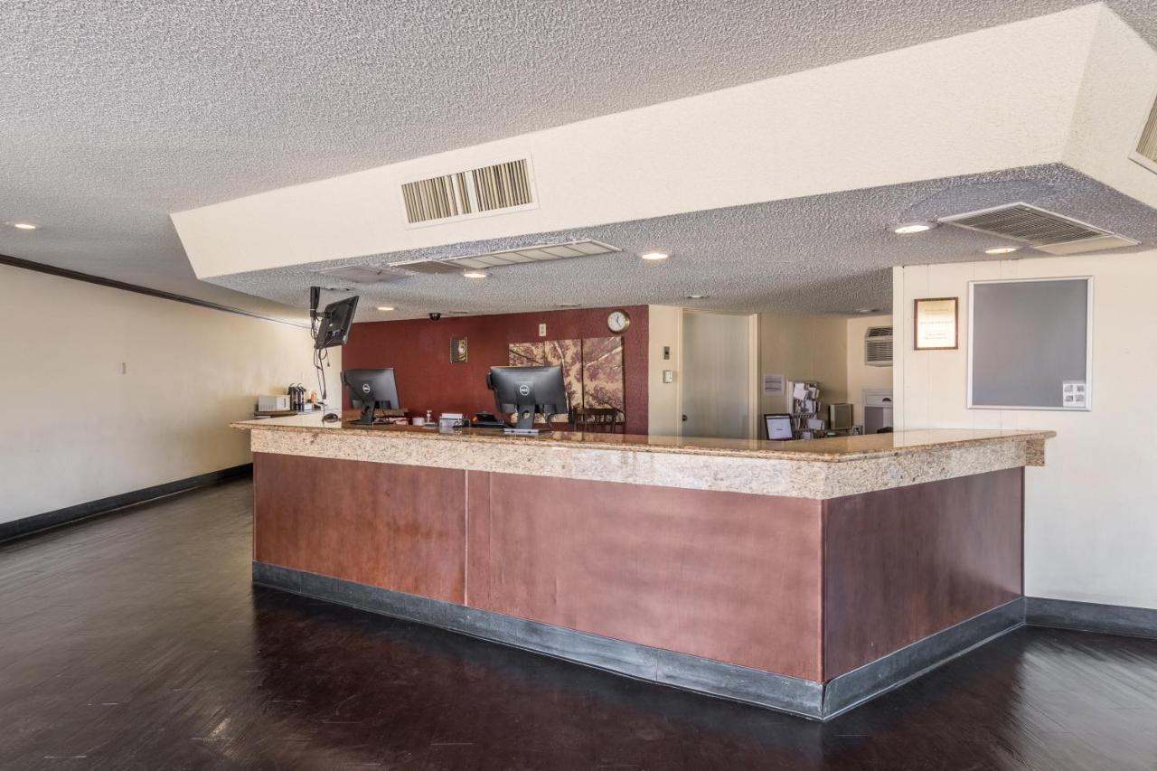 Fresno City Inn Экстерьер фото