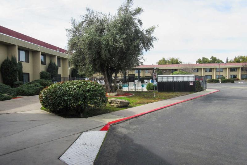 Fresno City Inn Экстерьер фото