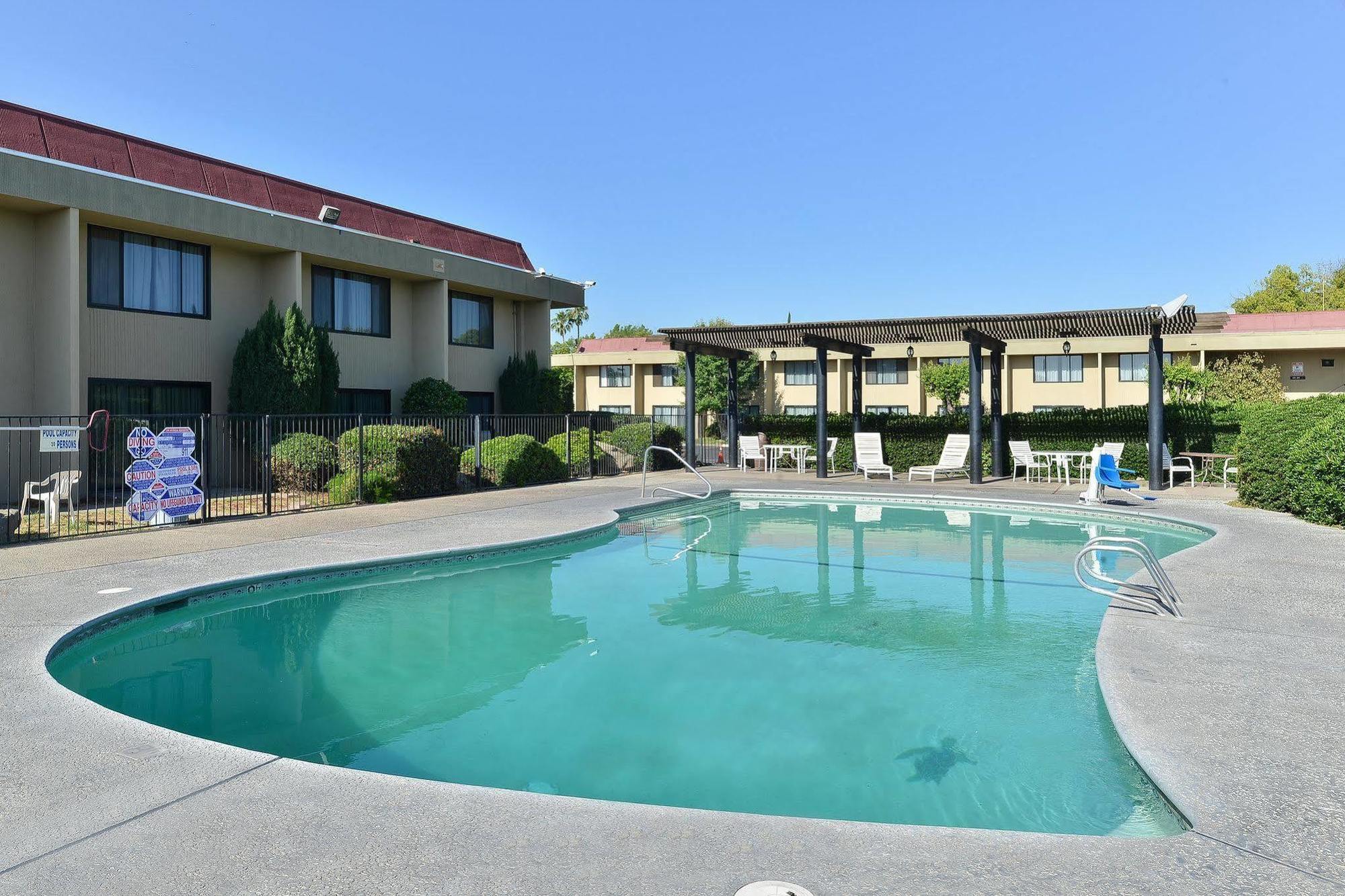 Fresno City Inn Экстерьер фото